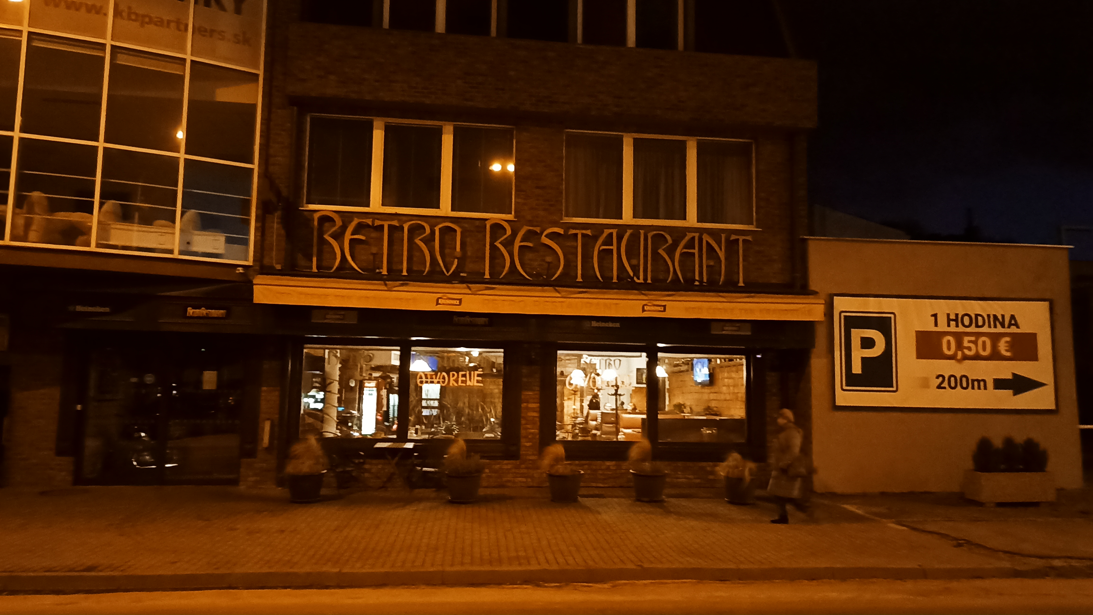 Retro Restaurant